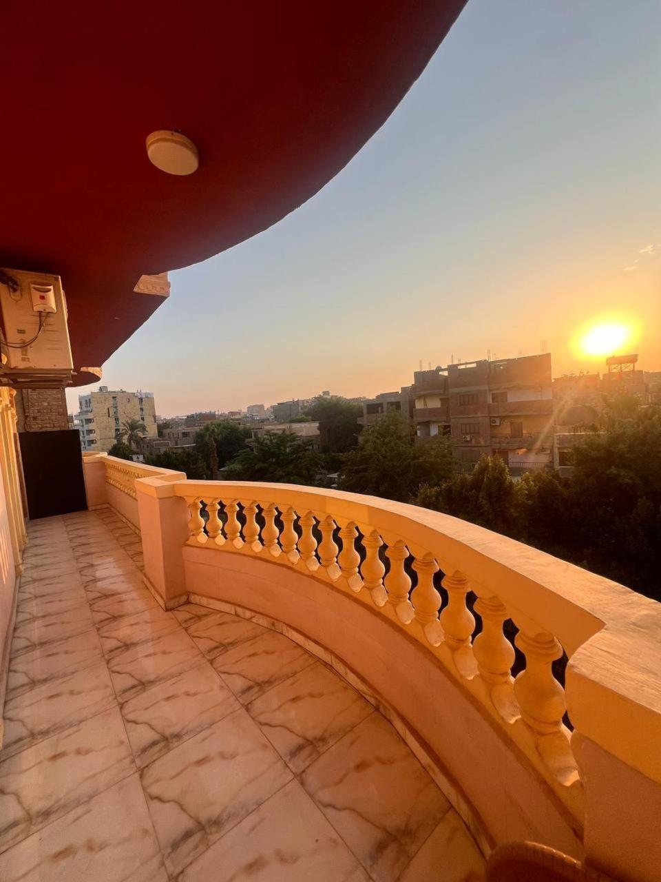 City Pyramids Inn Kafret el-Gabal エクステリア 写真
